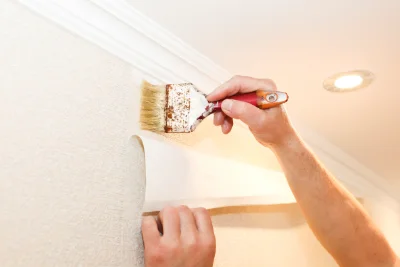 Pose de papier peint à Fresnay-le-Comte — revêtements muraux et toiles de verre